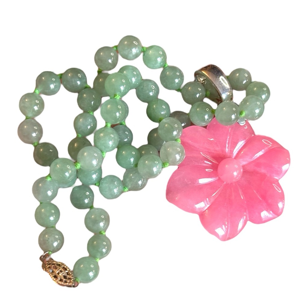 GSJ Jadite Beaded Necklace Hawaiian Jadite Pink Flower Pendant Sterling